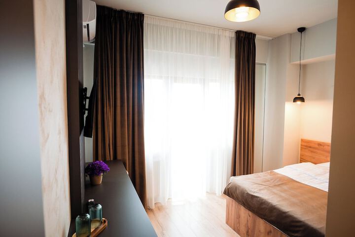 Room 12 of 56