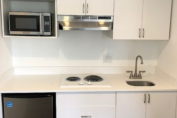 Private kitchenette