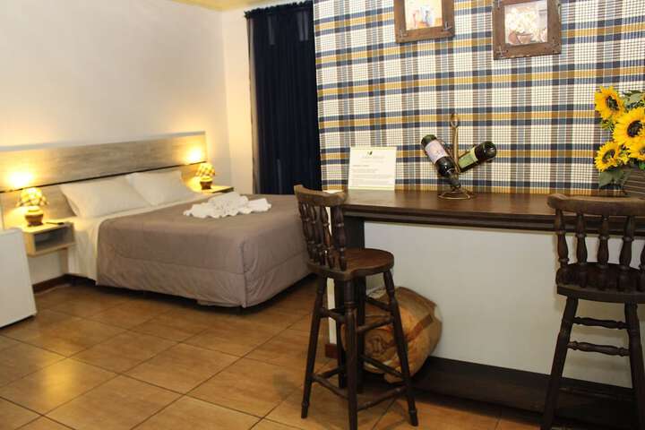 Room 6 of 45
