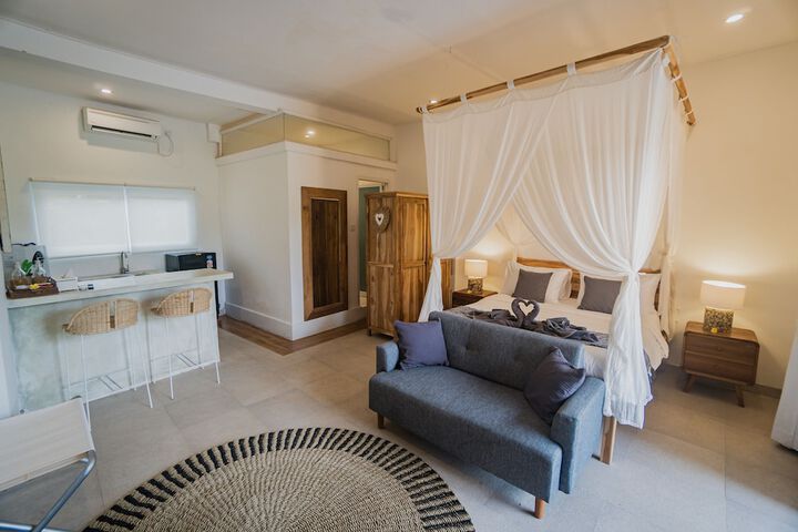 Room 4 of 21