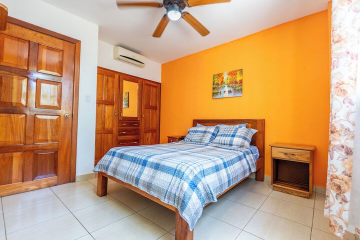 Room 7 of 35
