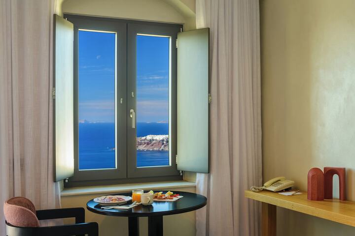 Hotel Interior 257 of 289
