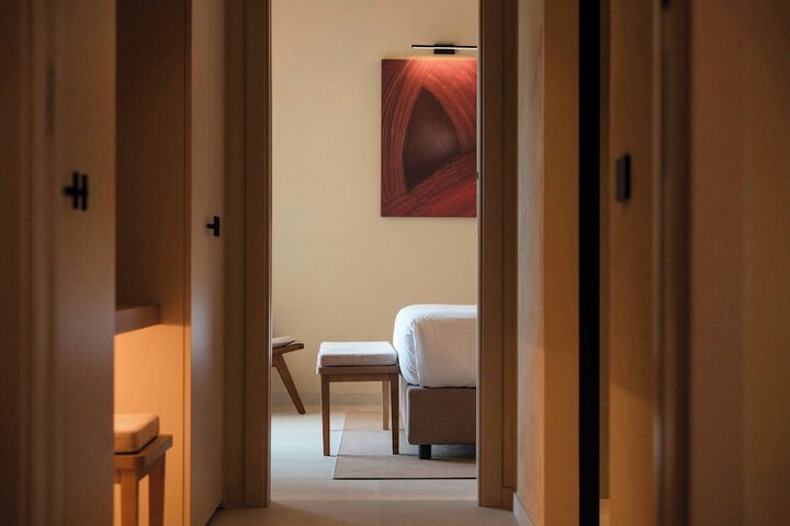Room 22 of 256