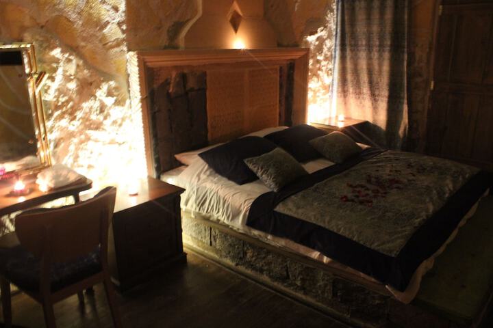 Room 31 of 61