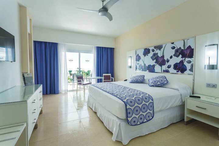 Room 12 of 88