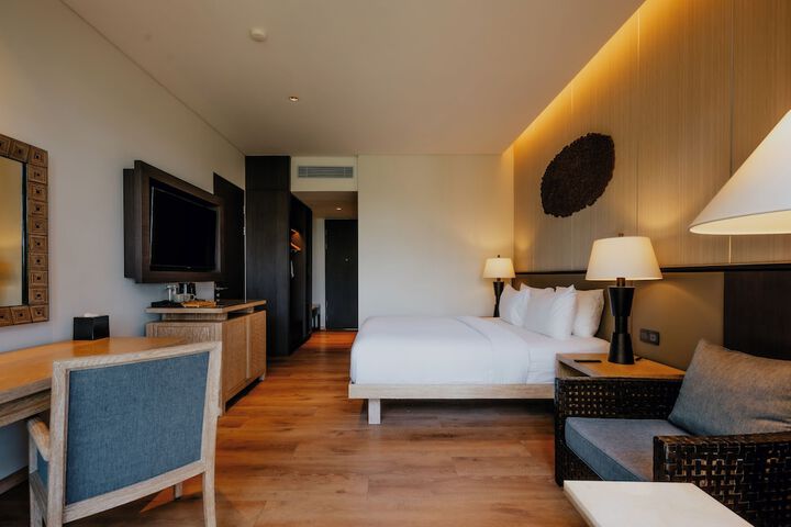 Room 2 of 26