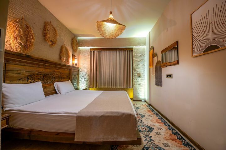 Room 44 of 124