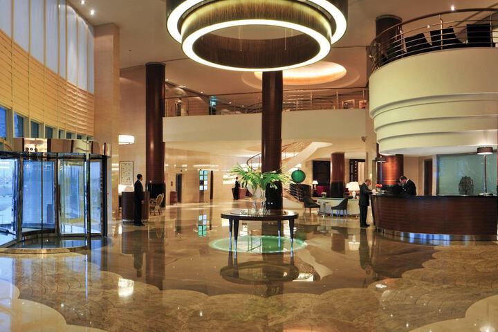 Hotel 132 of 136