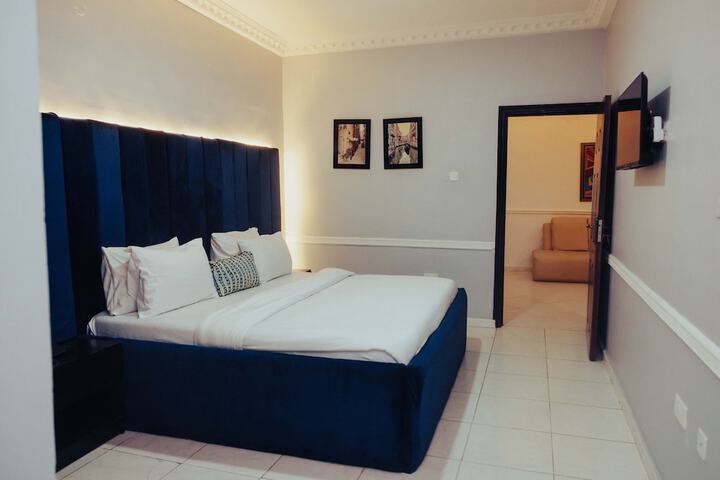 Room 5 of 47