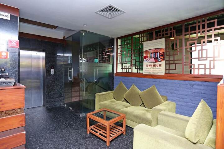 Hotel Interior 6 of 30