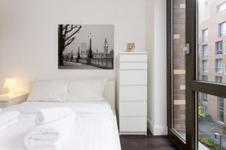 Room 13 of 24