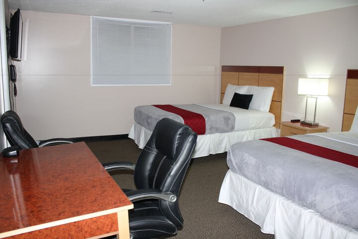 Room 3 of 10