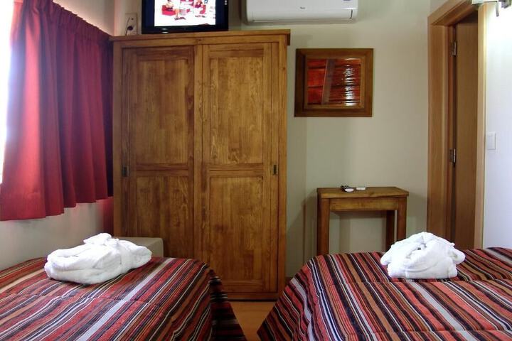 Room 6 of 26