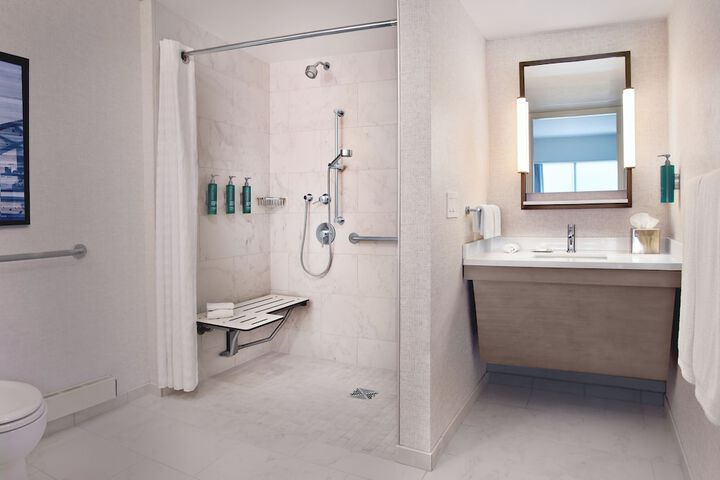 Clean Restrooms