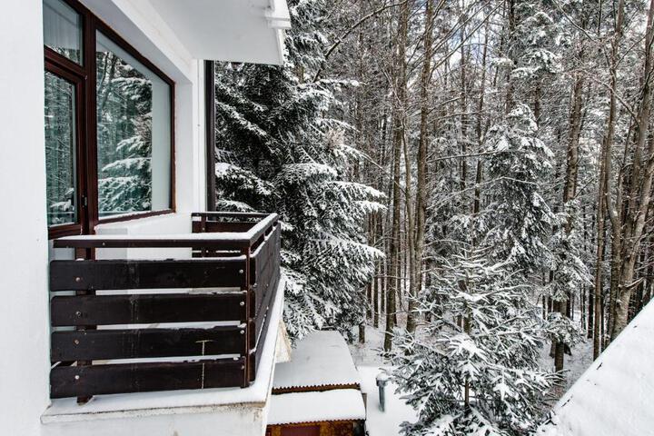 General 25 of 44