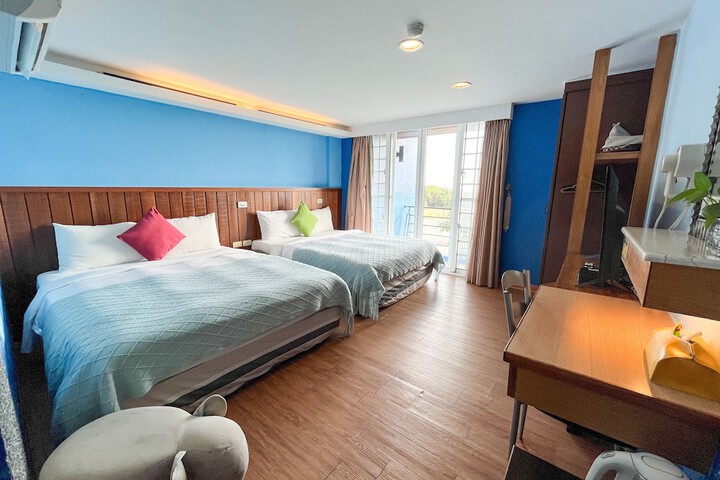 Room 14 of 39