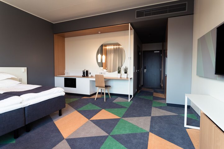 Room 7 of 41