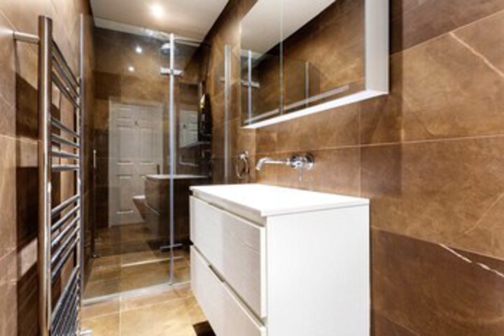 Room 3 of 22