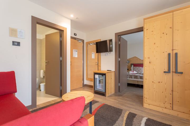 Room 85 of 186