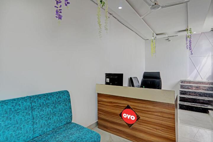 Super Hotel O Raghav & Banquet