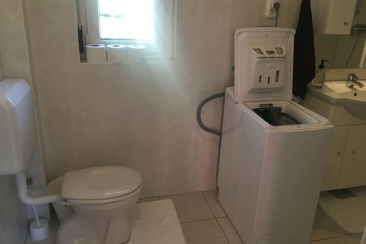 Room 18 of 20