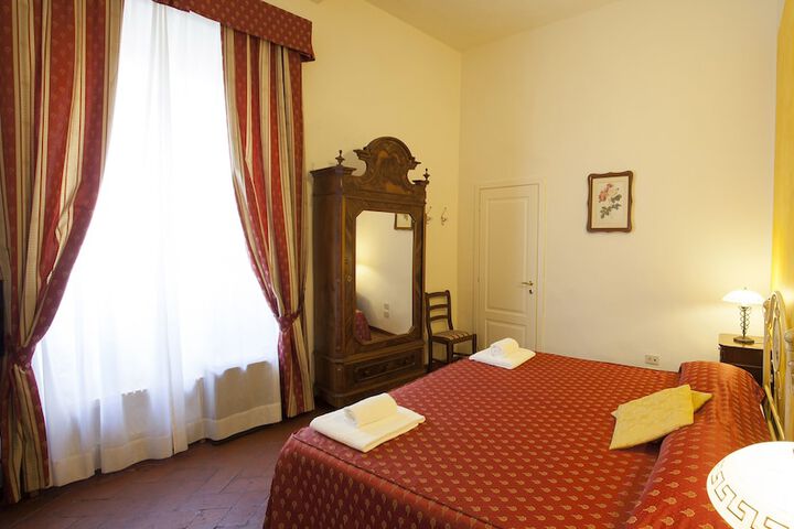 Room 11 of 41