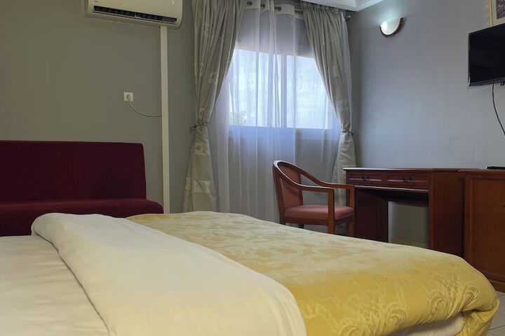 Room 49 of 51