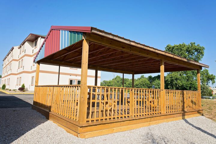 BBQ/picnic area