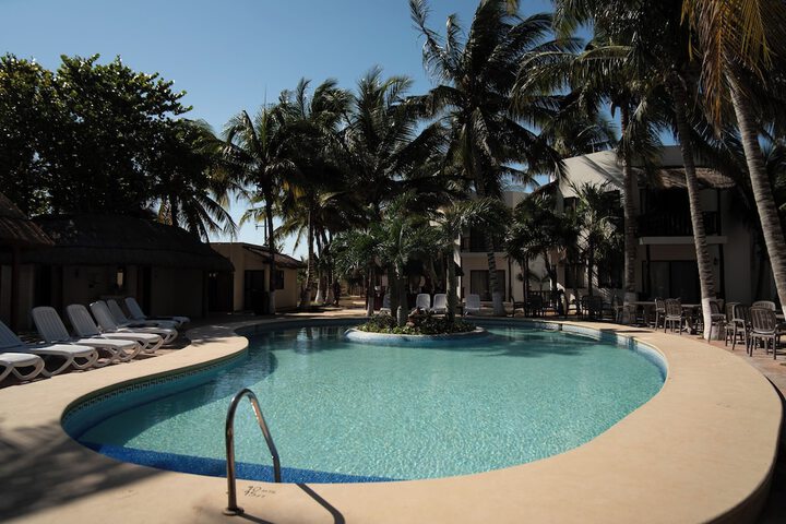 Pool 24 of 99