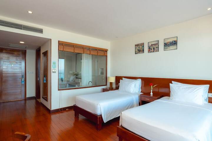 Room 56 of 138