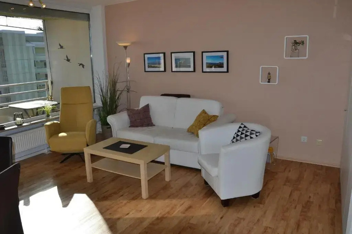 Room 2 of 12