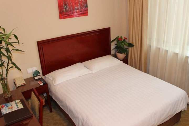 Room 7 of 59