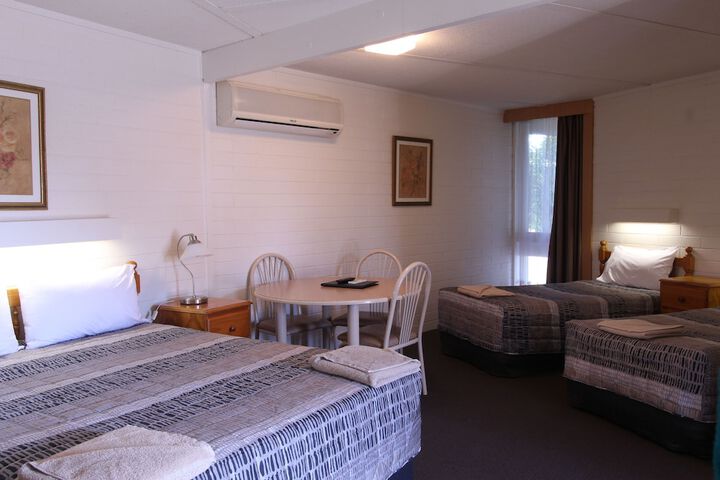 Room 5 of 47