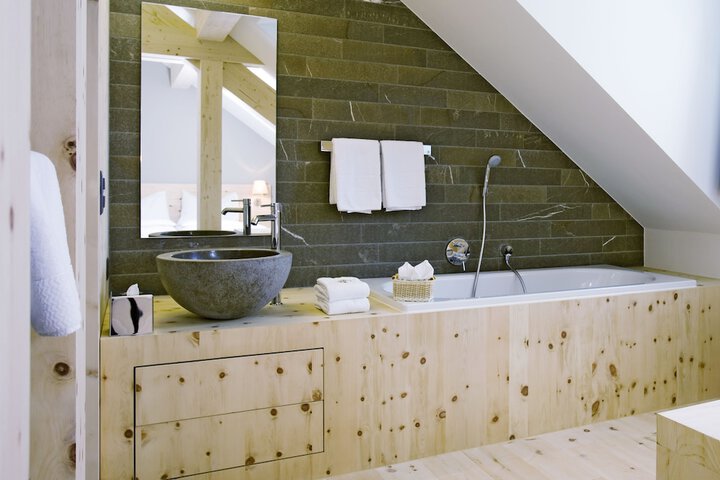 Bath Photo