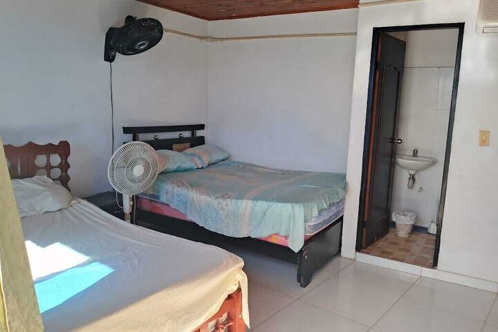 Room 8 of 47