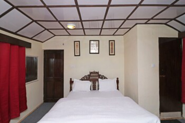 Room 21 of 25