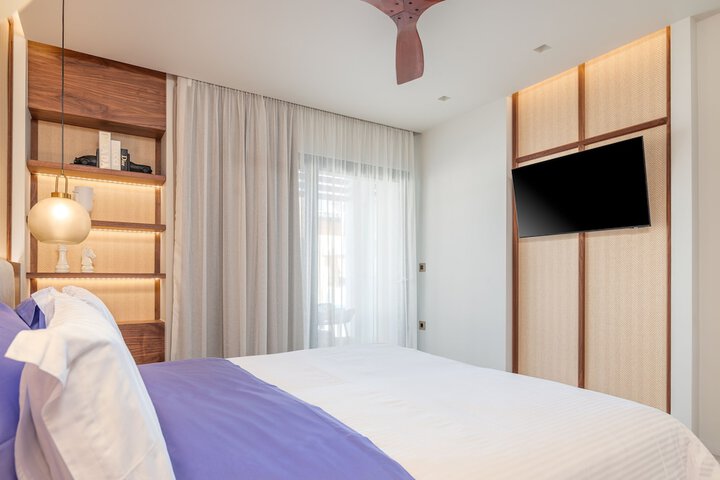 Room 21 of 91