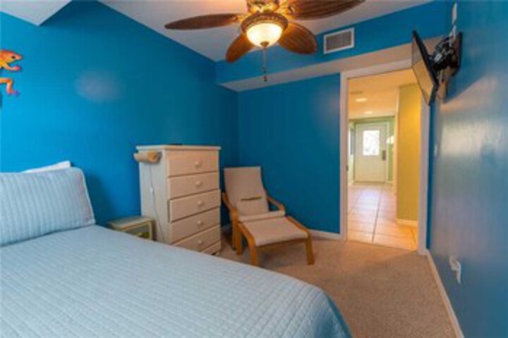 Room 10 of 46