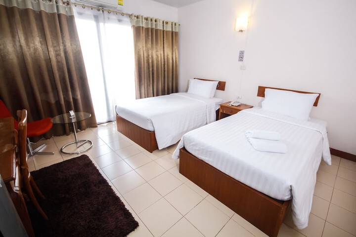 Room 14 of 61
