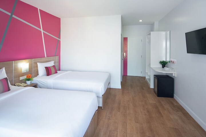 Room 17 of 29