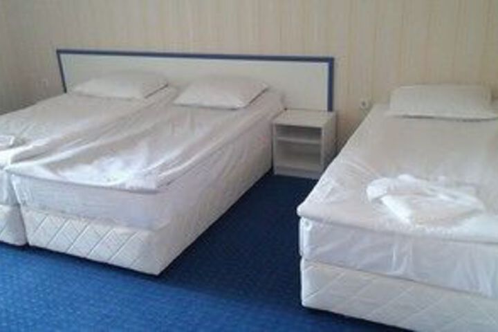 Room 7 of 37