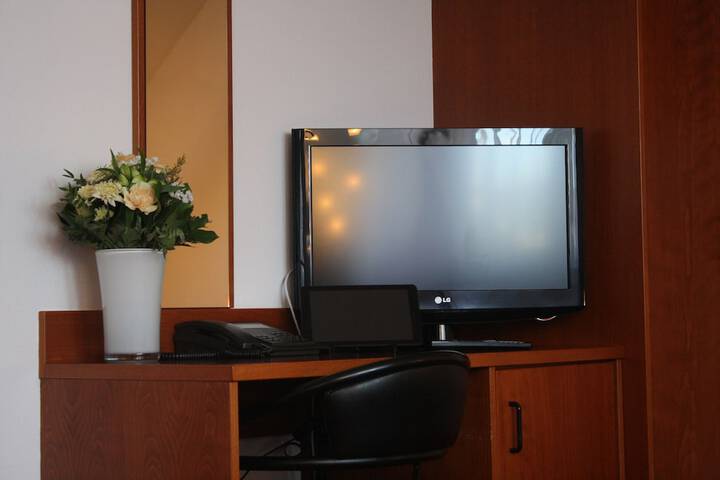 Room 41 of 66