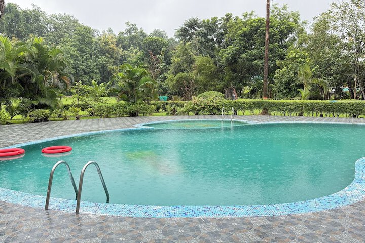 Pool 27 of 78