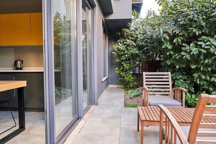 Terrace/Patio 46 of 75