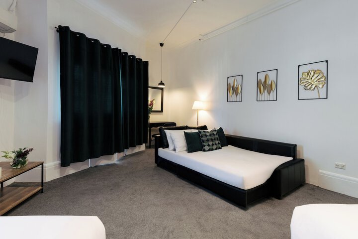 Room 22 of 45