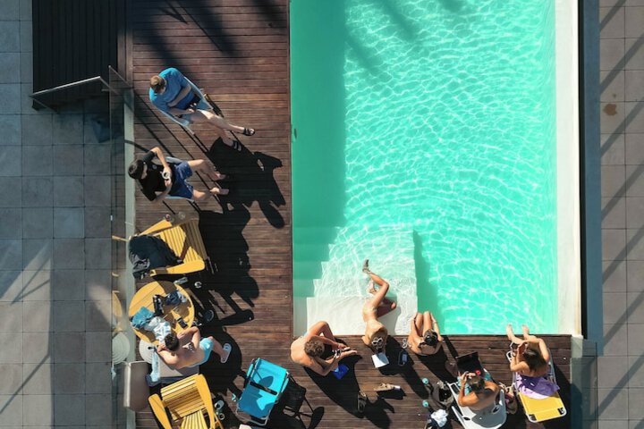 Pool 19 of 71