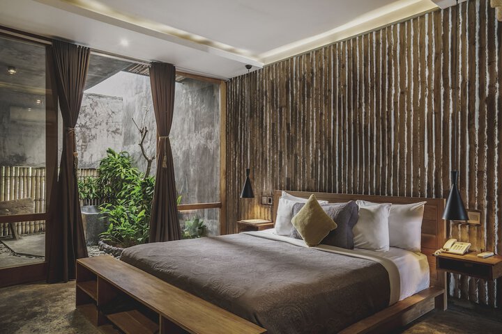 Room 14 of 88