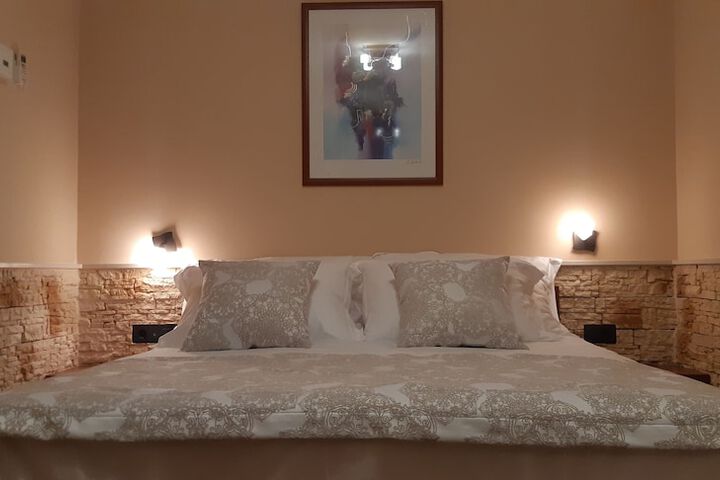 Room 15 of 74