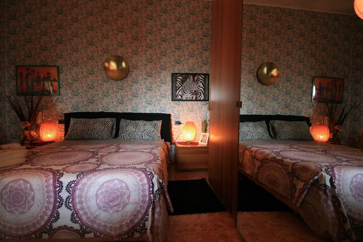 Room 9 of 31