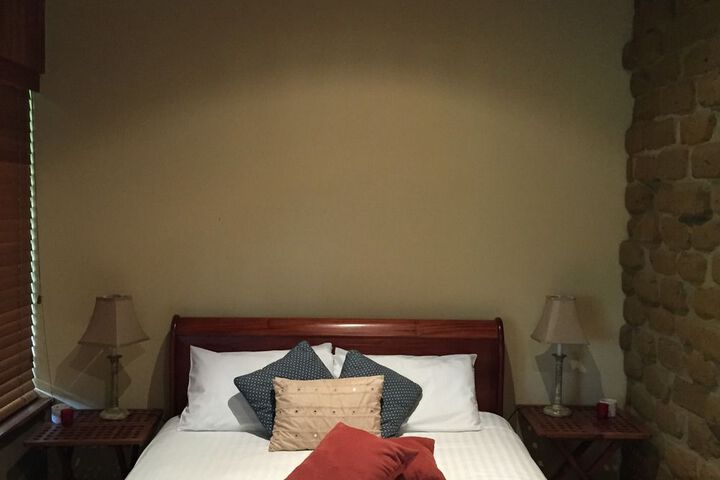 Room 18 of 49